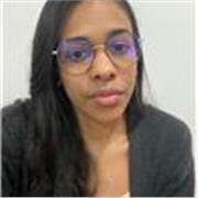 Aulas de programação para alunos de diferentes idades e níveis de conhecimento