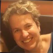 Profesora de francés titulada. Lengua materna. Vivo en Donostia.
