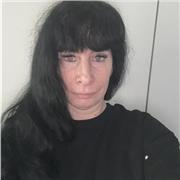 Hallo, ich heiße Christina und liebe es Fremdsprachen zu lernen und zu vermitteln. Ich habe 12 Jahre in den USA gelebt.