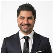 Profesor de Ciencias Sociales para niños de primaria