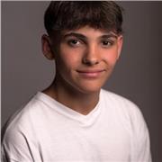 Soy un alumno de bachillerato con muchas ganas de enseñar a los niños