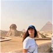 Studentessa di Ingegneria edile-architettura. Ripetizioni storia dell'arte, storia, filosofia, italiano, geografia. Aiuto compiti.