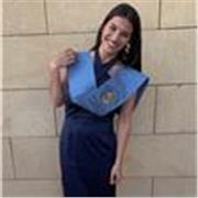 Profesora de inglés y diferentes áreas de EP.
