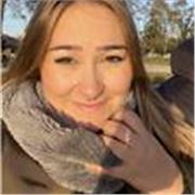 Soy una profesora dinámica, creativa, adaptada a los tiempos de ahora que imparte Historia, Geografía e Historia del Arte