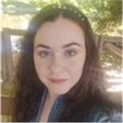 Soy una chica que puede dar cualquier materia de primaria y tengo buen nivel de inglés 