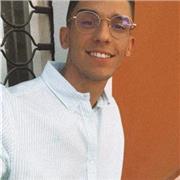 Profesor de matemáticas y economía ,estudiante en último curso de ADE imparte clase para alumnos de primaria, ESO y bachiller