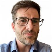 Profesor de Todos los cursos apto para
Todas las edades y niveles. 