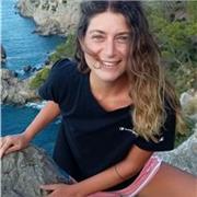 Pedagoga ofrece clases de inglés, catalán y castellano