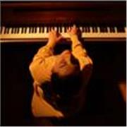 🎹 Aprende piano con una experta en clásico y flamenco: ¡crea música desde la primera clase!