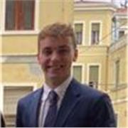 Neodiplomato Liceo Classico, offre ripetizioni di Italiano per stranieri e non, oltre a storia e geografia