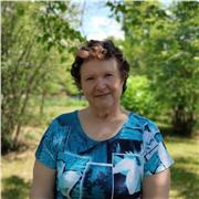 English tutor providing lessons for children 13+ and adults