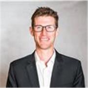 Expert qualified online teacher