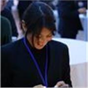 Laureata in economia, con un’esperienza già per lezioni private. Materie economiche, lettere, geografia