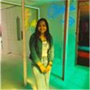 I give private lessons tailored to your level and learning needs.