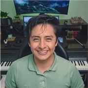 ¡Descubre el mundo de la música y desarrolla tu talento con clases adaptadas a tus intereses y objetivos!