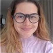 Clases personalizadas para asegurar una educación de calidad. Cada estudiante es diferente y así se deberían brindar las clases