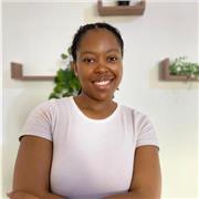 Native English tutor experienced in working with adolescents in also equipping them with learning skills.