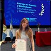 🌟 Aprende Derecho de manera práctica y adaptada a ti, online con Paula, abogada en Salamanca