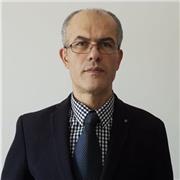 Professeur des cours en arabe littéraire, Master II en chimie des Matériaux