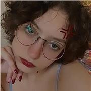 studentessa di lingue offre ripetizioni di lingua inglese