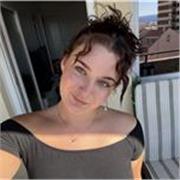 Profesora particular con ganas de enseñar y con dos alumnos de experiencia.