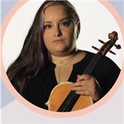 Profesora de violín y viola desde hace 10 años. Trabajo con todas las edades y no es necesario tener conocimiento caso de no tener instrumento yo dispongo de uno para las clases