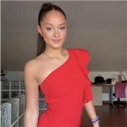 Profesora de patinaje apta para todas las edades