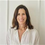 Bilingue en anglais, je propose des cours d'anglais au niveau oral, écrit, présentation, préparation aux entretiens et réunions 