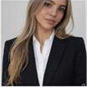 Soy una persona capacitada, la cual termino una maestría en marketing digital. Tengo experiencia trabajando con personas.