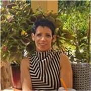 Professeur d’anglais et d’arabe parlé (dialecte levantin) en ligne. Je propose des cours particuliers et des cours en groupe.