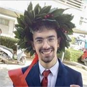 Studente dell’ultimo anno della magistrale in ingegneria biomedica, disponibile per qualsiasi anno del liceo ad insegnare fisica