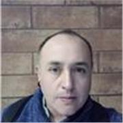 Profesor en artes musicales básica y media / compositor y arreglista