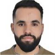 professeur de l’enseignement primaire, et la langue enseignée Arabe et français.