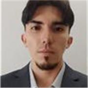 Soy una persona profesional, etica y dedicada. Toda persona que tenga la necesidad de mejorar o aprender el ingles es bienvenida