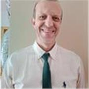 Profesor de Primaria, ESO y Bachillerato de Matemáticas e Idiomas. 