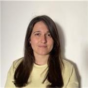 Profesora de Matemáticas de ESO y Bachillerato, especializada en selectividad de ambas Matemáticas y he impartido a todas las CCAA
