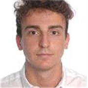 Laureato magistrale in Relazioni Internazionali propone lezioni di diritto, economia e inglese (in presenza a Genova e online)