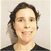 Profesora de arte visual análogo y digital