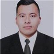 Profesor de inglés imparte clases