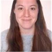 Me defino como una entrenadora con enfoque científico y analítico, alejándome de los mitos del fitness y basándome en la evidencia