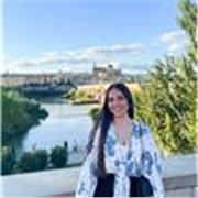 Doy clases particulares a niños de infantil y primaria. Estudio educación primaria bilingüe y tengo experiencia con ellos