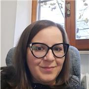 Insegnante di matematica ed economia aziendale offre lezioni a studenti di scuole elementari, medie e superiori