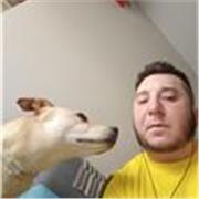 Se sei alla ricerca di un insegnante capace di motivarti e farti imparare bene l'inglese, io sono quello giusto. 