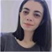 Professora de Matemática com experiência na didática tradicional