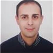 Laureato in Scienze storiche impartisce lezioni di storia per medie e superiori