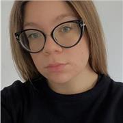 Offro lezioni private a bambini delle scuole elementari, medie e superiori, additandole alle loro esigenze.AMO