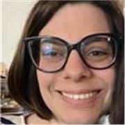Ragazza di 25 anni , si offre per impartire ripetizioni di inglese a ragazzi delle scuole medie e superiori