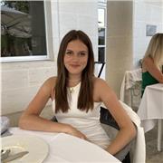 Lycéenne motivée à aider des élèves de l’école primaire à la première !
