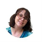 Profesional de marketing y comunicación con enfoque práctico y orientado a entender cómo conectar con las personas.