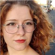 Ragazza dilplomata offre ripetizioni private di filosofia
